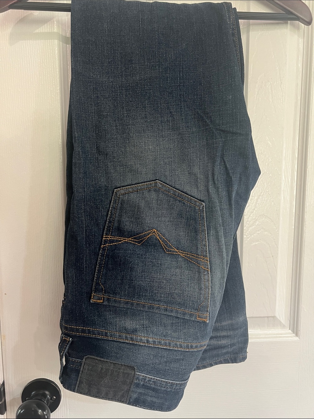 Guess Men’s Regular Straight Jeans - Contrast Stitching 33x32